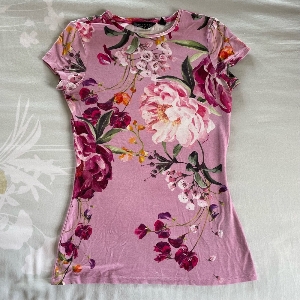 Ted Baker London tee shirt